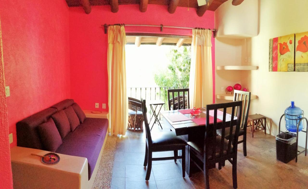 Ceiba Studios Zihuatanejo Kültér fotó